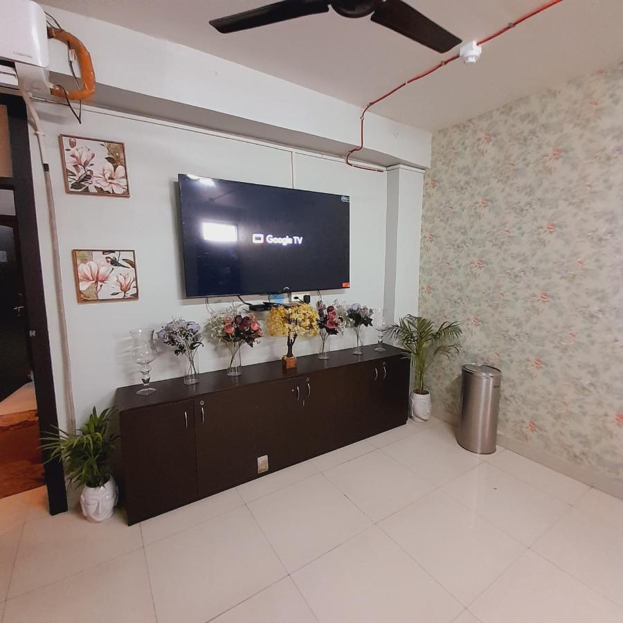 Homestay Ac Dormitory New Delhi Bagian luar foto