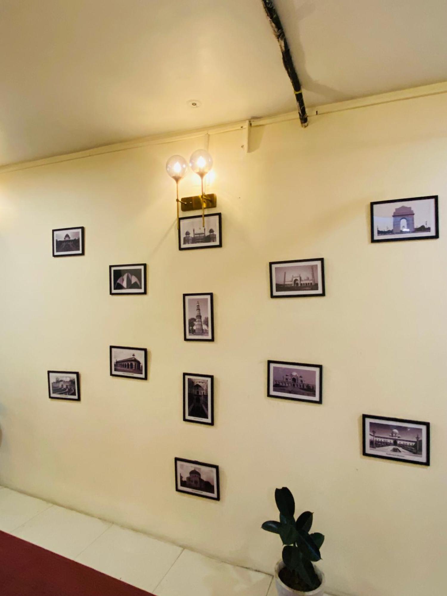 Homestay Ac Dormitory New Delhi Bagian luar foto